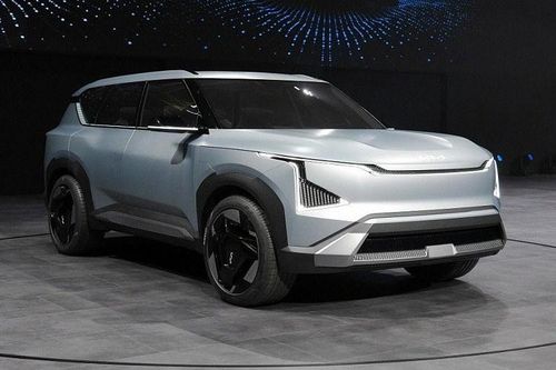 Kia EV5 2024 'đối thủ' VinFast VF8 lộ diện, bán ra từ 950 triệu đồng?