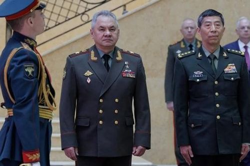 Bộ trưởng Quốc phòng Nga tuyên bố 'vũ khí phương Tây yếu kém', Venezuala muốn mua vũ khí mới của Moscow