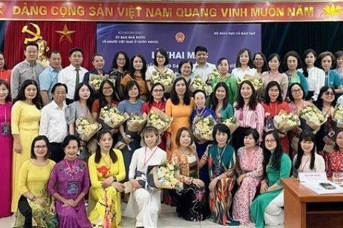 Khai giảng Khóa tập huấn giảng dạy tiếng Việt cho giáo viên người Việt Nam ở nước ngoài năm 2023