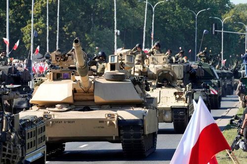 Ba Lan tổ chức duyệt binh lớn nhất kể từ Chiến tranh Lạnh