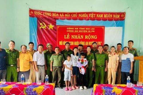 Gia Lai: Cậu bé lớp 4 dũng cảm cứu hai học sinh lớp 12 khỏi đuối nước được Công an nhận nuôi