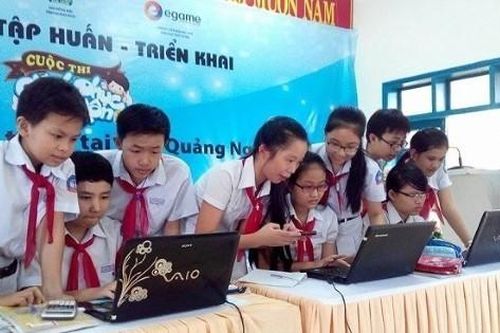 Giáo viên mong dẹp các cuộc thi hình thức để tập trung dạy học