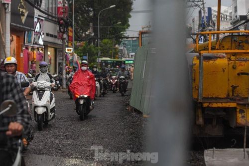 TPHCM tạm ngưng thi công đào đường, vỉa hè dịp 2/9