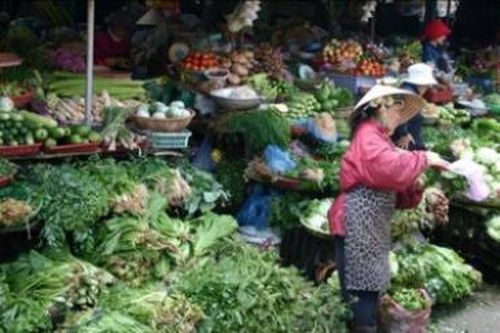 Giá cả leo thang tại Hà Nội