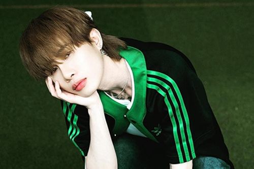 Jack bất ngờ 'vượt mặt' V nhóm BTS với MV mới