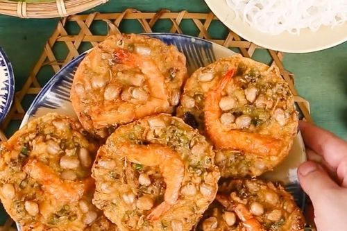 Bánh giá, bún gỏi dà - loạt món ăn tên lạ đặc sản Tiền Giang