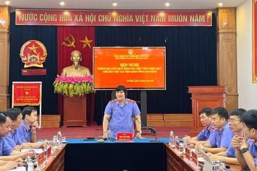 VKSND tối cao kiểm tra việc thực hiện Quy chế dân chủ tại VKSND tỉnh Cao Bằng