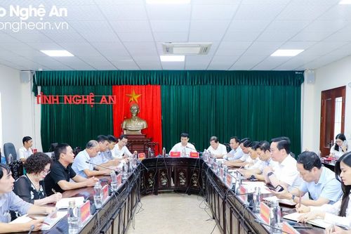 Chủ tịch UBND tỉnh Nguyễn Đức Trung tiếp công dân định kỳ tháng 8/2023
