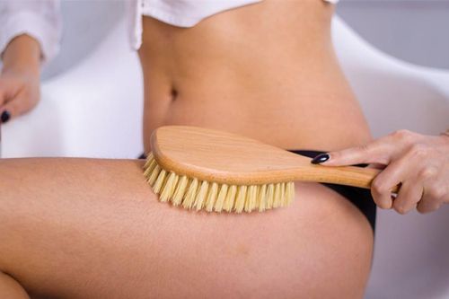 Những lợi ích bất ngờ từ phương pháp chải da khô
