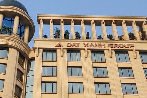 Lãi bán niên giảm mạnh, một cổ phiếu bất động sản vẫn đạt mức cao nhất 6 tháng đầu năm