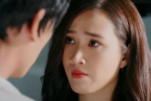 'Làng trong phố': Nhung bị vợ Sơn đánh ghen