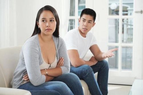 Tôi muốn xây nhà để trả ơn bố mẹ đẻ, nào ngờ bị chồng từ chối