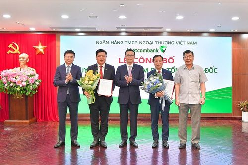 Vietcombank có 2 Phó Tổng giám đốc mới