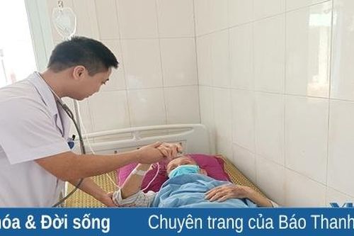 Bác sĩ Nguyễn Huy Hoàng hết lòng vì người bệnh