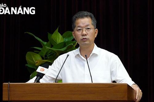 Khai mạc hội nghị sơ kết giữa nhiệm kỳ thực hiện Nghị quyết Đại hội lần thứ XXII Đảng bộ thành phố