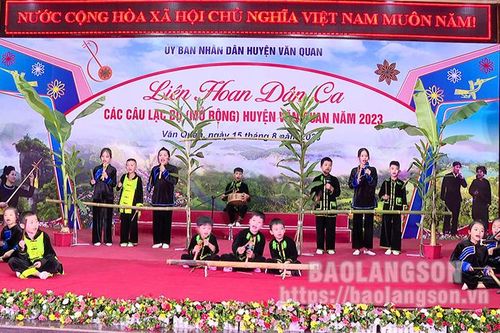 Liên hoan dân ca các câu lạc bộ (mở rộng) huyện Văn Quan