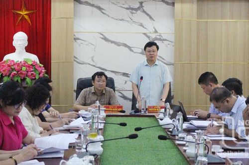 Bàn giải pháp thúc đẩy tiến độ Dự án Cụm công nghiệp Yên Lạc