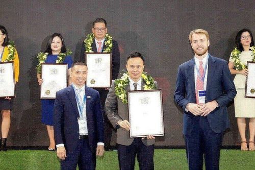 Petrolimex được vinh danh Top 100 thương hiệu giá trị nhất Việt Nam năm 2023