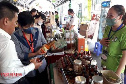 Tìm 'con đường sáng' cho xuất khẩu ở ngành hàng F&B