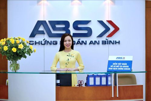 Ủy viên HĐQT Chứng khoán ABS muốn bán gần hết cổ phiếu ABW