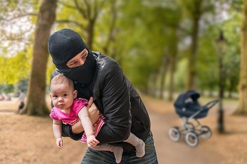 9 mánh khóe mà những kẻ bắt cóc trẻ em thường sử dụng