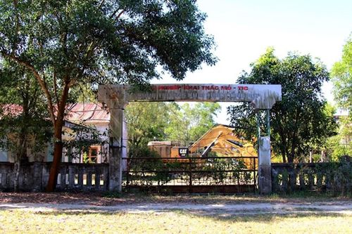 Dự án mỏ sắt lớn nhất Đông Nam Á 'đắp chiếu' hơn thập kỷ, dân phải bỏ nhà ra đi