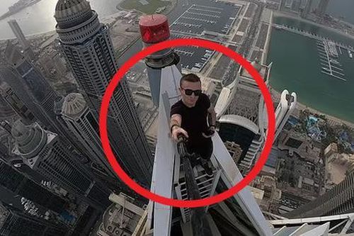 Chuyên sống ảo trên các tòa nhà chọc trời, chàng trai ra đi ở tuổi 30 khi leo lên tòa tháp ở Hong Kong
