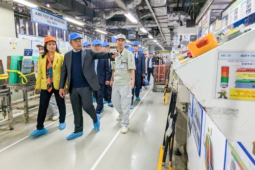 Chủ tịch Hà Nội làm Tổ trưởng tổ công tác đặc biệt tháo gỡ khó khăn cho các dự án đầu tư
