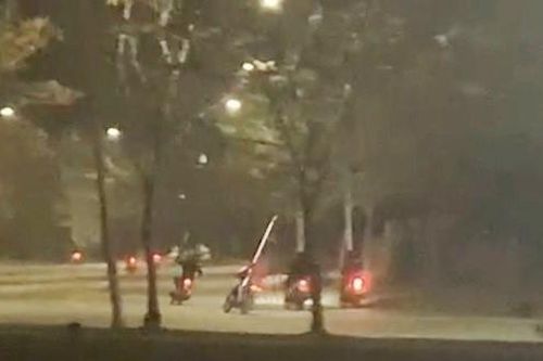 Bắt giữ nhóm đối tượng góp tiền mua dao mang đi 'hỗn chiến' ở Thạch Thất