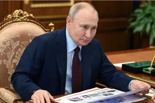 Ông Putin 'nóng lòng' muốn 'cứu' đồng rúp?