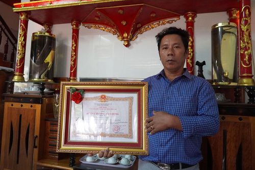 Ngư dân Nguyễn Ngọc Cảnh vượt khó bám biển làm giàu