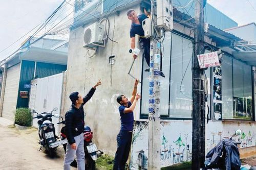 Nông dân tham gia đảm bảo an ninh, trật tự tại cơ sở