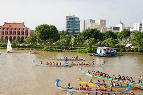 Tạo khác biệt cho du lịch sông nước TPHCM