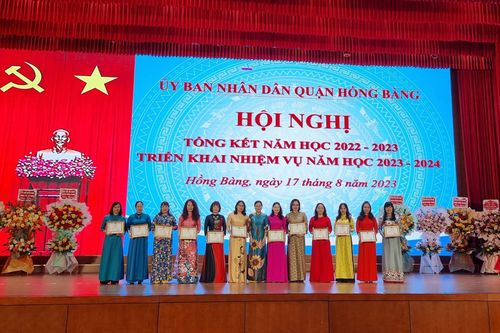 Ngành Giáo dục Hồng Bàng thi đua dạy tốt, học tốt