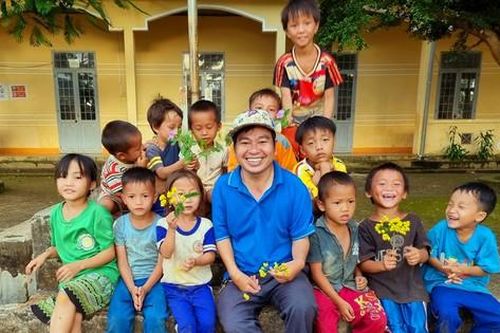 Sắc màu hạnh phúc