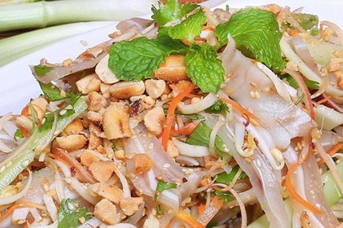 Cách làm nộm hoa chuối tai heo không thâm, giòn ngon