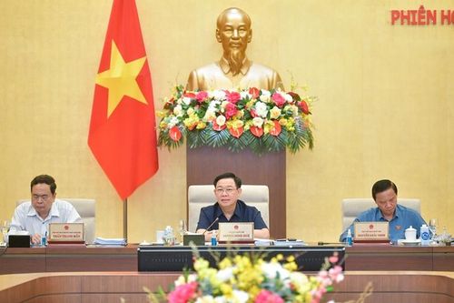 Chủ tịch Quốc hội cho ý kiến về Báo cáo kết quả giám sát bước đầu việc thực hiện 3 Chương trình mục tiêu quốc gia
