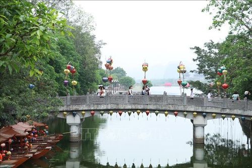 Phát triển du lịch văn hóa Ninh Bình - Bài cuối: Đa dạng sản phẩm du lịch văn hóa