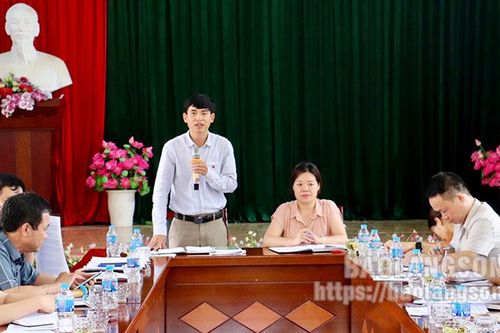 Kiểm tra xây dựng nông thôn mới tại Văn Quan