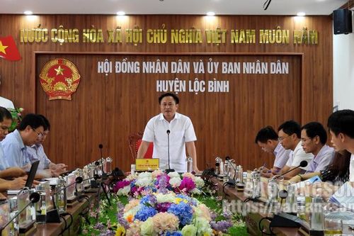 Lãnh đạo UBND tỉnh kiểm tra tình hình thực hiện dự án hạ tầng giao thông tại huyện Cao Lộc và Lộc Bình
