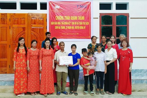 Đồng Hỷ: Bàn giao nhà Đại đoàn kết cho hộ nghèo