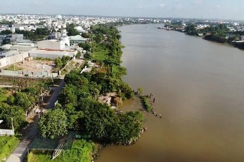 TP.HCM xử lý nghiêm công trình trái phép trên hành lang bảo vệ an toàn tuyến sông, kênh, rạch