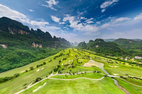 Hòa Bình sẽ quy hoạch gần 40 sân golf đến năm 2050