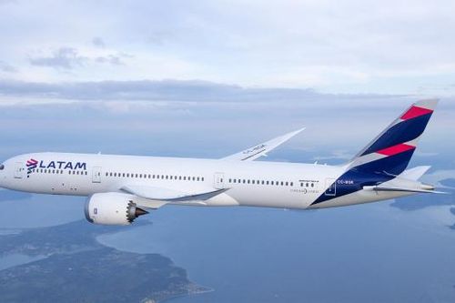 Phi công đột tử, máy bay Chile phải hạ cánh khẩn cấp