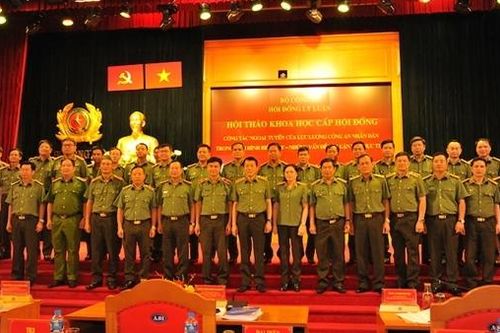 Đề xuất các giải pháp nâng cao hiệu quả công tác ngoại tuyến trong tình hình mới