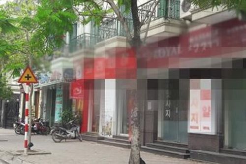Vẫn 'bệnh' sính ngoại