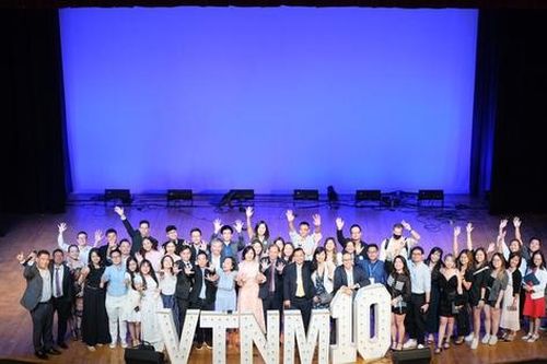Hơn 35.000 thanh niên, kiều bào tham dự 'Vòng tay nước Mỹ'
