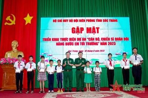 Sóc Trăng: Triển khai thực hiện Dự án 'Cán bộ, chiến sĩ Quân đội nâng bước em tới trường'