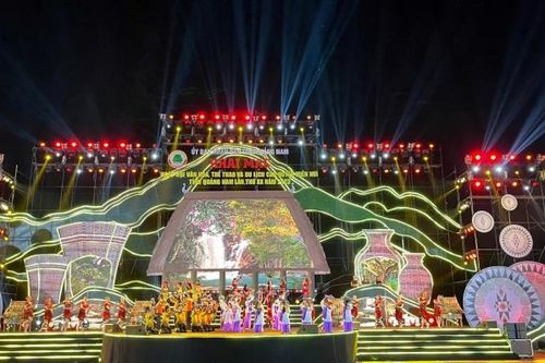 Khai mạc Ngày hội Văn hóa, Thể thao và Du lịch các huyện miền núi tỉnh Quảng Nam lần thứ XX: Tôn vinh, lan tỏa các giá trị văn hóa truyền thống đặc sắc của đồng bào các dân tộc miền núi Quảng Nam