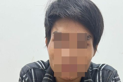 Bắt khẩn cấp kẻ bạo hành con riêng của người tình đến tử vong